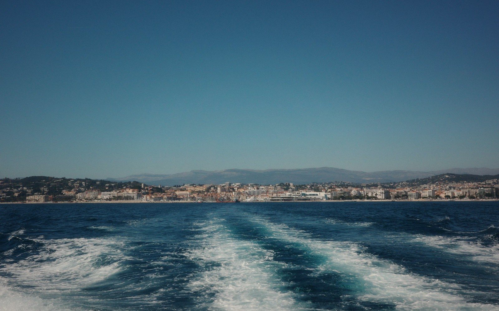 Ferries, Hydrofoils and the Slow Way South
